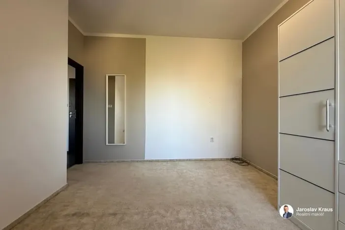 Pronájem bytu 2+kk, Železnice, Tyršova, 42 m2