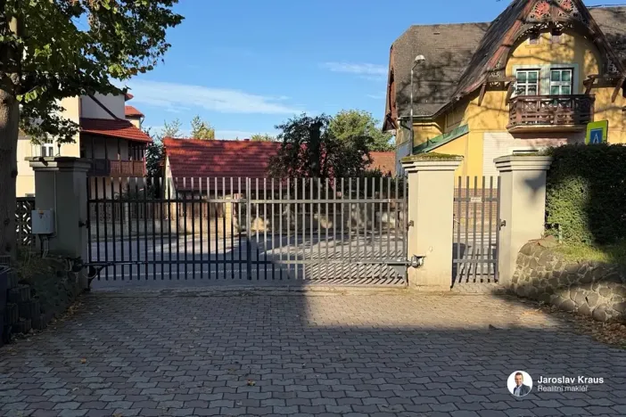 Pronájem bytu 2+kk, Železnice, Tyršova, 42 m2