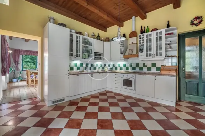 Prodej ubytování, Stříbrná Skalice, 1200 m2