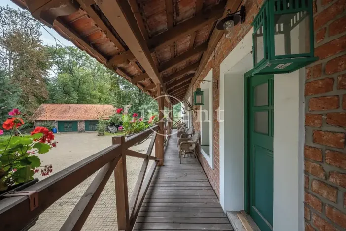 Prodej ubytování, Stříbrná Skalice, 1200 m2