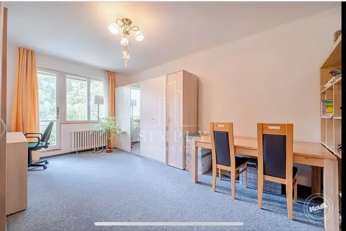 Pronájem bytu 2+1, Praha - Malešice, Káranská, 59 m2
