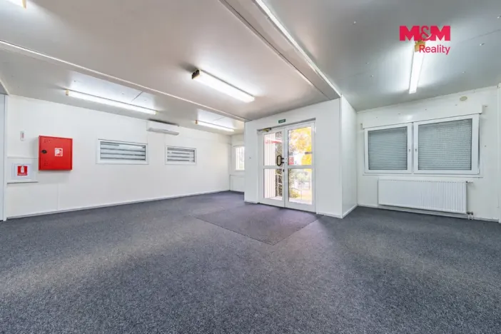Prodej komerčního pozemku, Bernartice, 790 m2