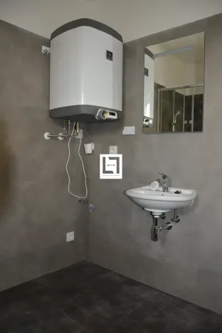 Pronájem bytu 2+kk, Charváty, 39 m2