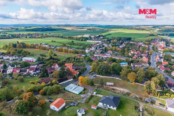 Prodej obchodního prostoru, Bernartice, 290 m2