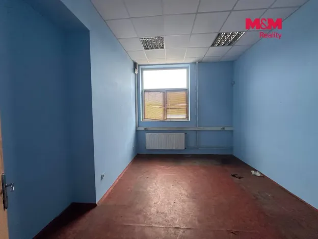 Pronájem skladu, Předměřice nad Labem, V Aleji, 356 m2