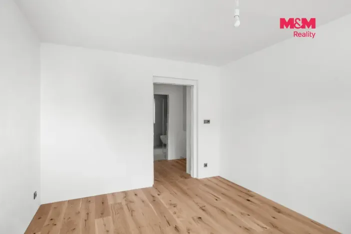 Prodej bytu 2+1, Beroun - Beroun-Město, Třída Míru, 56 m2