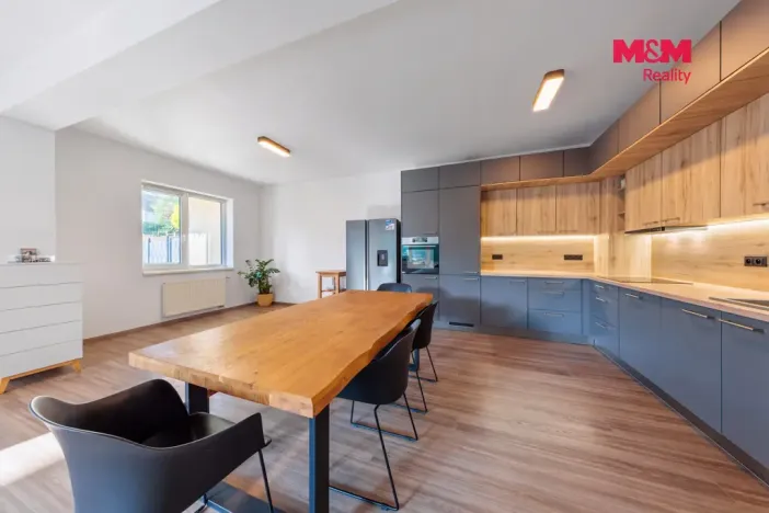 Prodej bytu 4+kk, Karlovy Vary - Doubí, Spálená, 107 m2