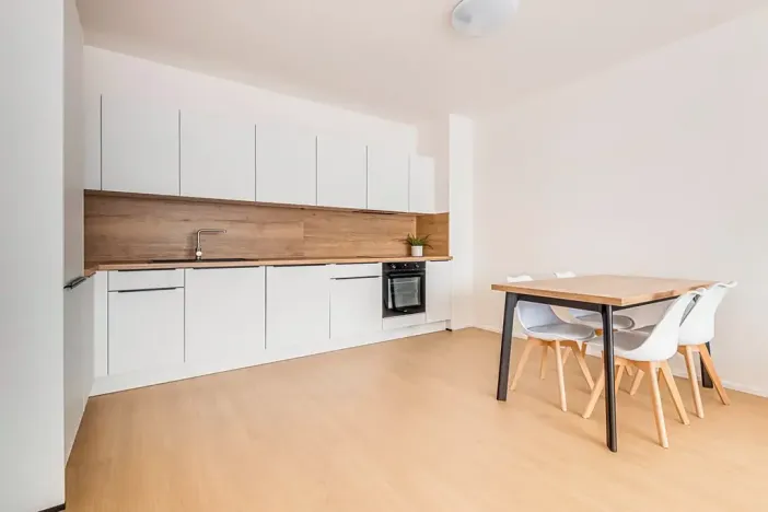 Pronájem bytu 3+kk, Praha - Vysočany, Hindlova, 82 m2