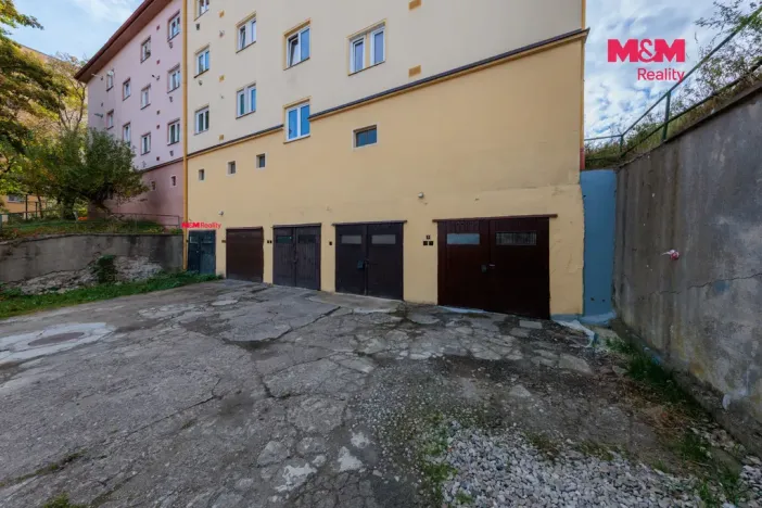 Pronájem garáže, Karlovy Vary - Drahovice, Lidická, 22 m2