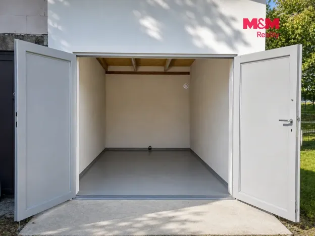 Prodej garáže, Chrudim - Medlešice, 25 m2