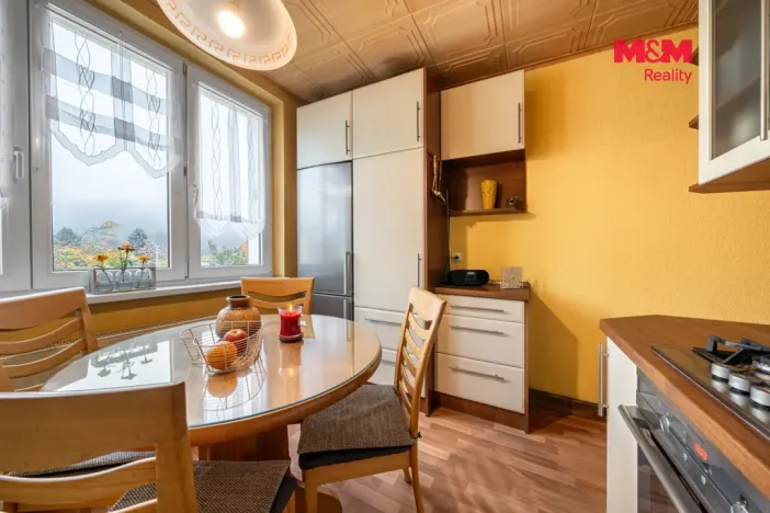 Prodej bytu 2+1, Loket, Sportovní, 59 m2