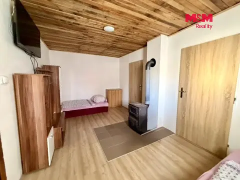 Prodej chaty, Klenovice, 244 m2
