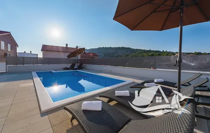 Prodej rodinného domu, Rogoznica, Chorvatsko, 180 m2