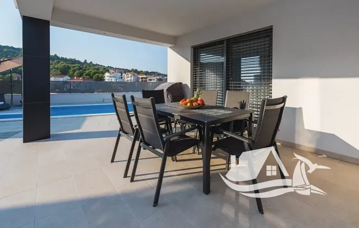 Prodej rodinného domu, Rogoznica, Chorvatsko, 180 m2