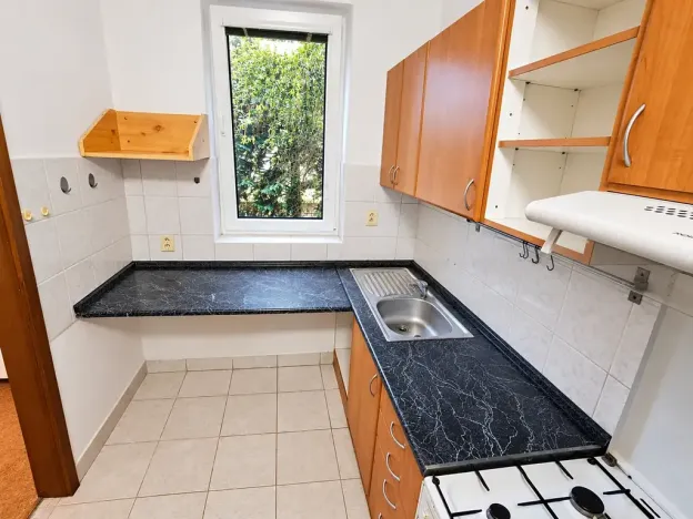 Pronájem bytu 1+kk, Hradec Králové, Věkošská, 33 m2