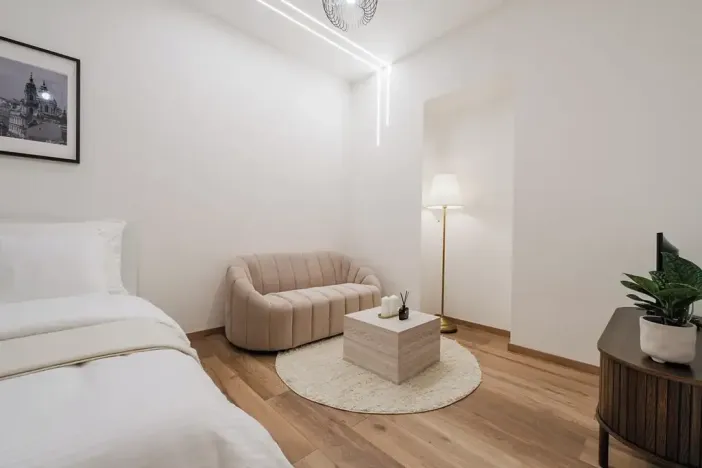 Pronájem bytu 1+1, Praha - Vršovice, Košická, 34 m2