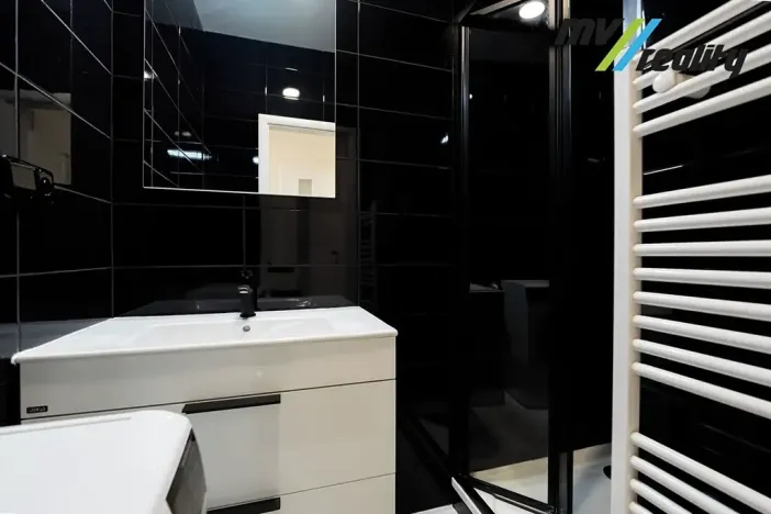Prodej bytu 1+1, Milovice, Armádní, 33 m2