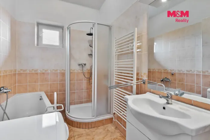 Prodej rodinného domu, Jablonec nad Nisou - Rýnovice, Želivského, 250 m2