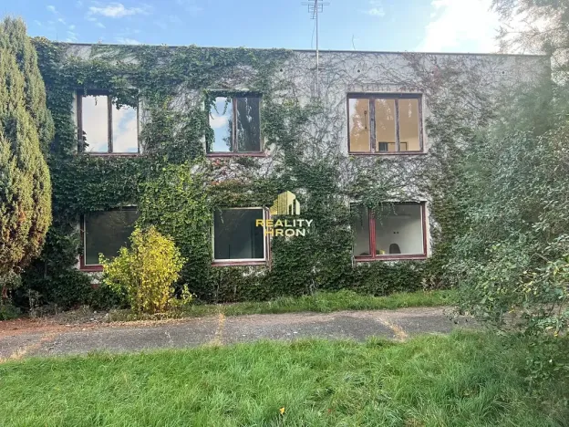 Prodej rodinného domu, Slavětín, 260 m2