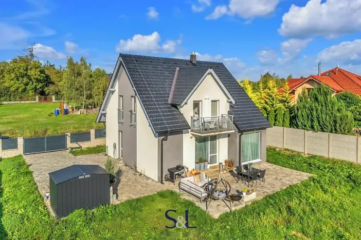 Pronájem rodinného domu, Babice, Brennerova, 137 m2