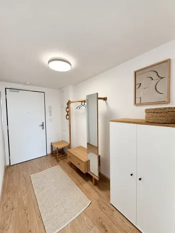 Pronájem bytu 2+kk, Brno, Bratislavská, 52 m2
