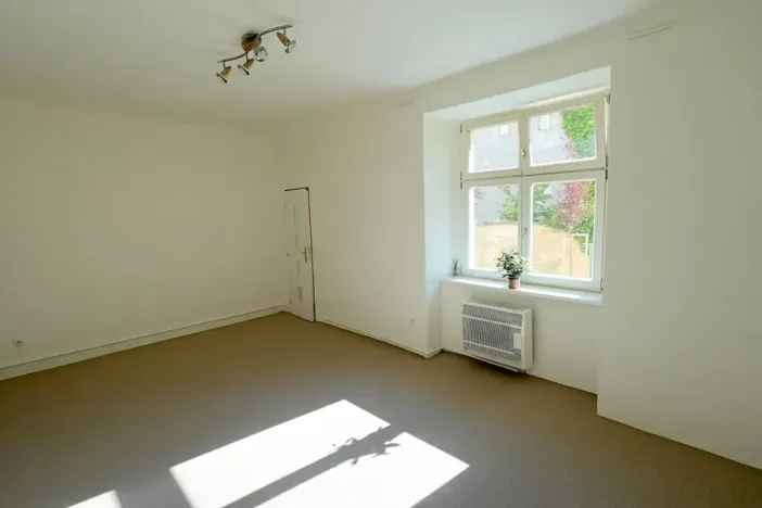 Prodej bytu 1+kk, Praha - Vršovice, Ruská, 35 m2