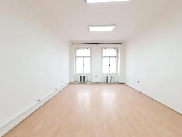 Pronájem kanceláře, Praha - Vinohrady, Bělehradská, 70 m2