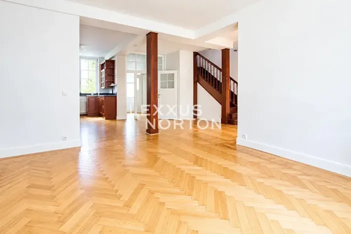 Pronájem rodinného domu, Praha - Střešovice, Západní, 200 m2