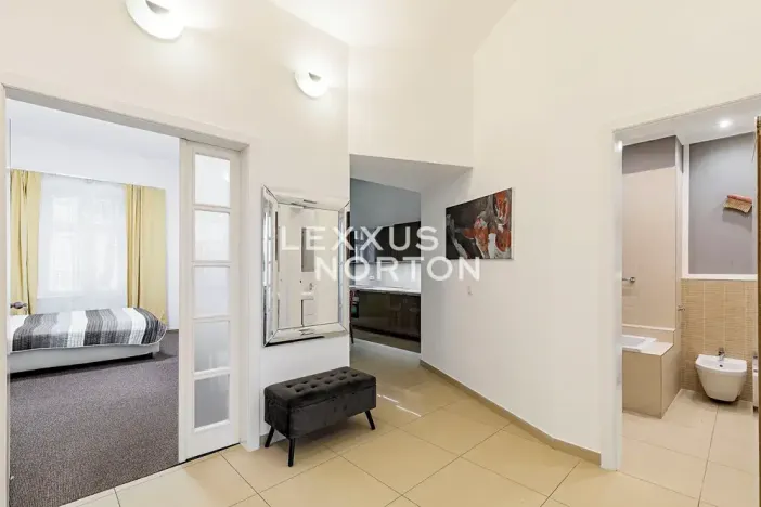 Pronájem bytu 3+1, Praha - Nové Město, Rašínovo nábřeží, 103 m2