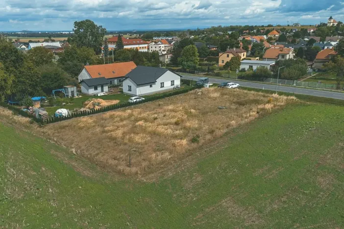 Prodej pozemku pro bydlení, Mikulovice, 1297 m2
