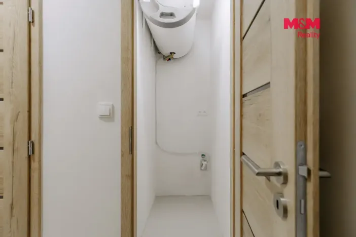 Prodej bytu 2+kk, Třinec - Lyžbice, Seifertova, 30 m2
