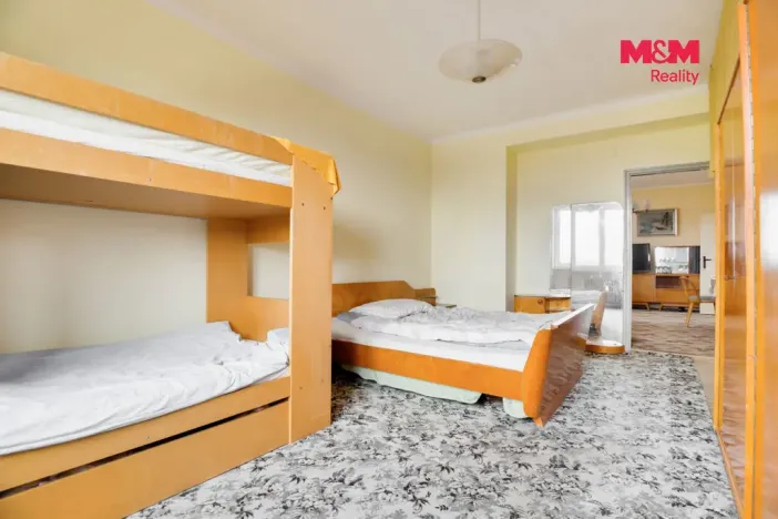 Prodej bytu 2+1, Chomutov, Haškova, 50 m2
