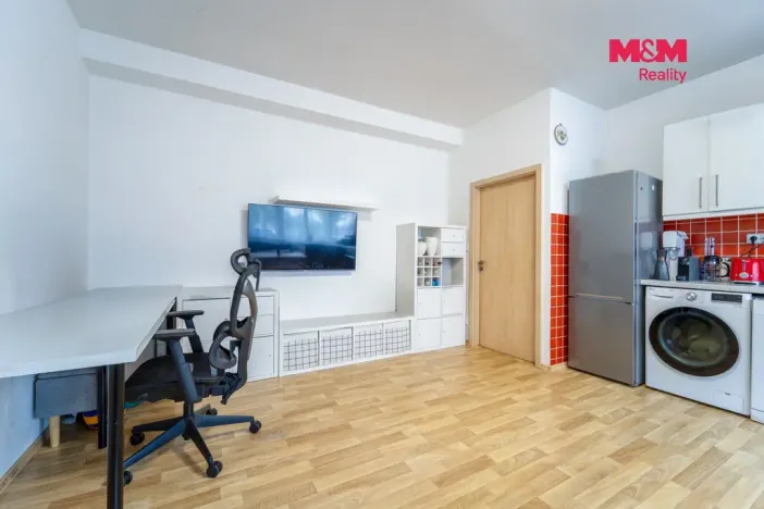 Prodej bytu 2+kk, Praha - Holešovice, U městských domů, 42 m2