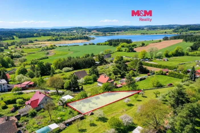 Prodej pozemku pro bydlení, Kvášňovice, 745 m2