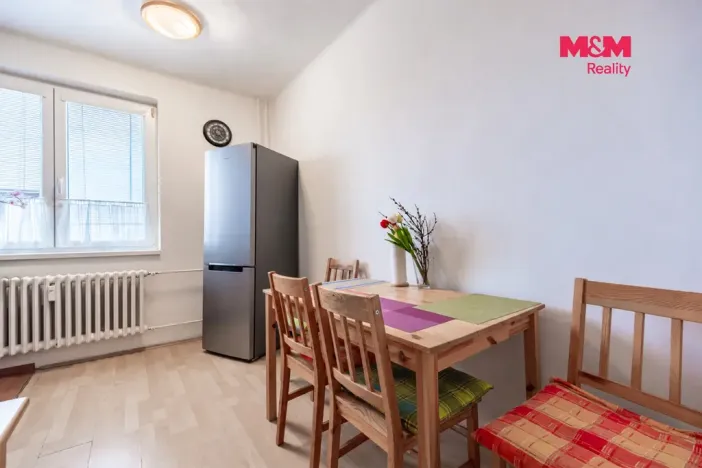 Prodej bytu 2+1, Lysá nad Labem, Husovo náměstí, 50 m2