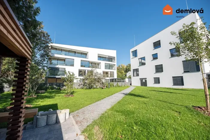 Pronájem bytu 2+kk, Ostrava, Na Burni, 47 m2