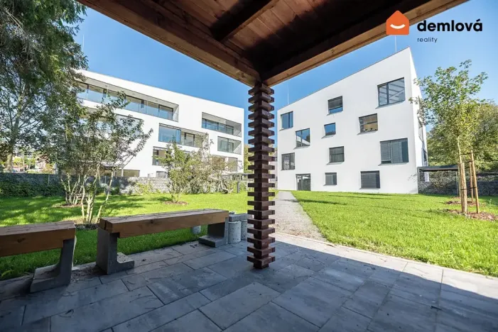 Pronájem bytu 3+kk, Ostrava, Na Burni, 79 m2