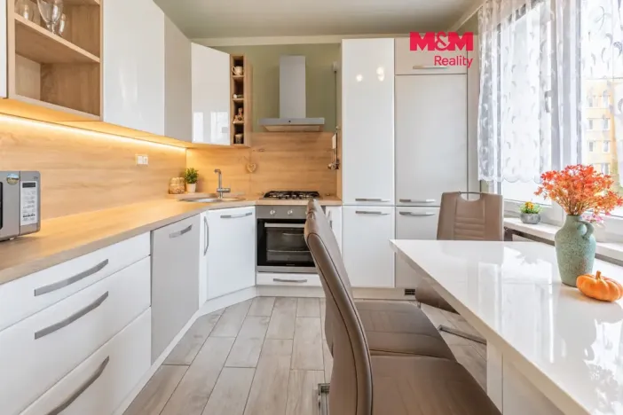 Prodej bytu 3+1, Klatovy, Na Chuchli, 65 m2