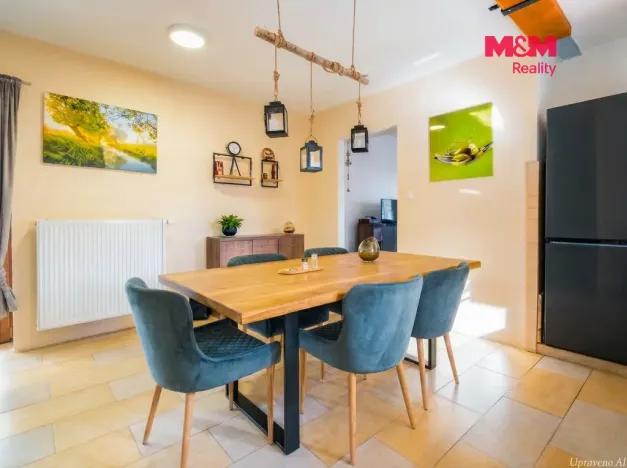 Prodej rodinného domu, Lužnice, 180 m2