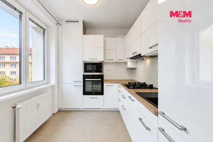 Prodej bytu 2+1, Klatovy - Klatovy III, Masarykova, 54 m2