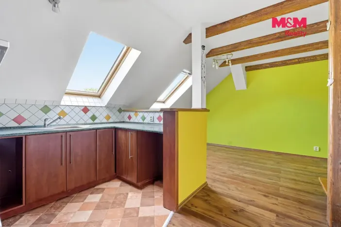 Prodej rodinného domu, Liberec - Liberec XX-Ostašov, Šrámkova, 180 m2