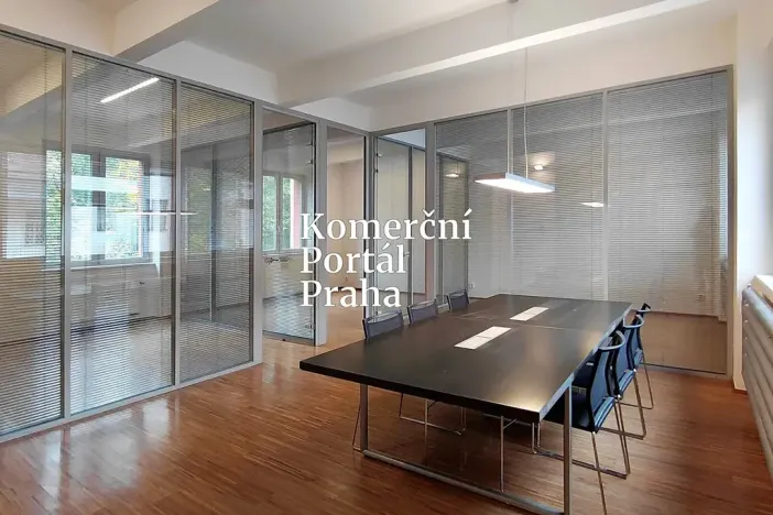 Pronájem kanceláře, Praha - Žižkov, Husitská, 180 m2
