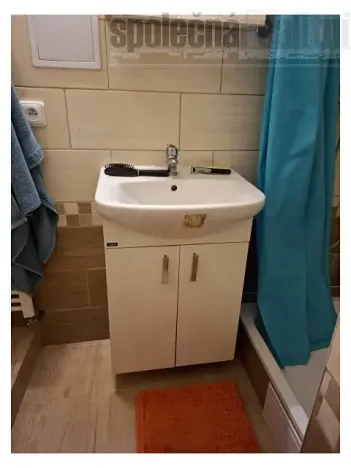 Pronájem bytu 1+kk, Holubice, Na Hrázi, 25 m2