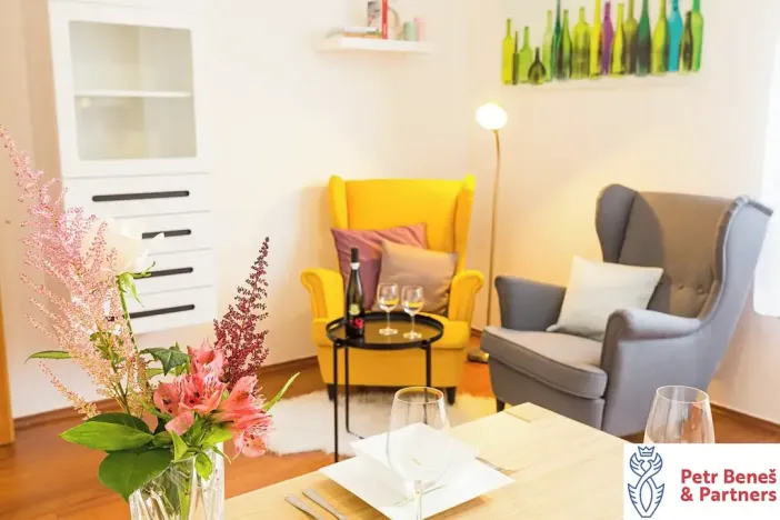 Pronájem bytu 2+kk, Slaný, Kybalova, 50 m2