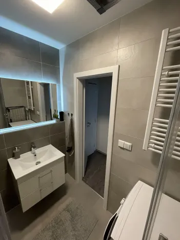 Prodej bytu 1+kk, Zlín, třída Tomáše Bati, 22 m2
