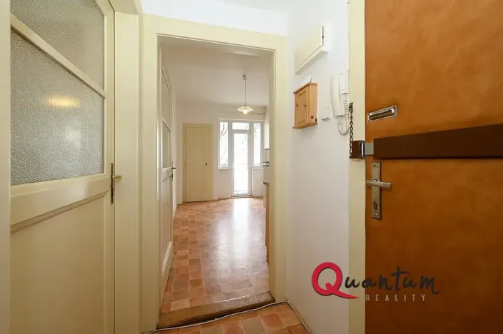 Pronájem bytu 1+1, Praha - Vinohrady, Fričova, 41 m2