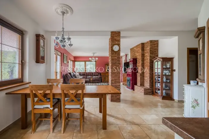 Prodej vícegeneračního domu, Předenice, 482 m2