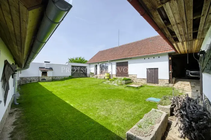 Prodej rodinného domu, Horní Radouň, 275 m2