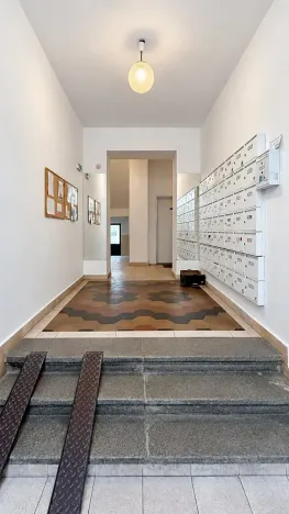 Prodej bytu 2+kk, Praha - Vršovice, Krymská, 39 m2