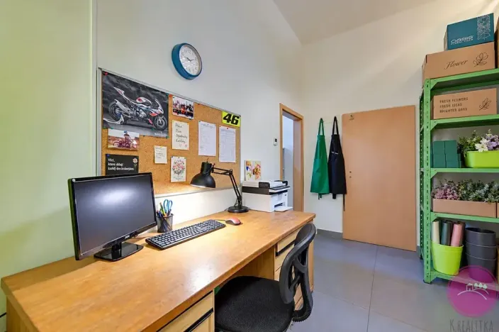 Prodej obchodního prostoru, Olomouc, tř. Míru, 140 m2